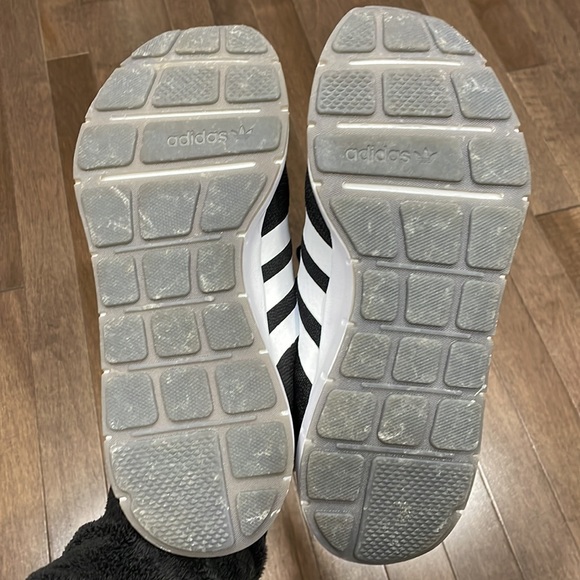 Adidas Sneakers - Picture 5 of 6